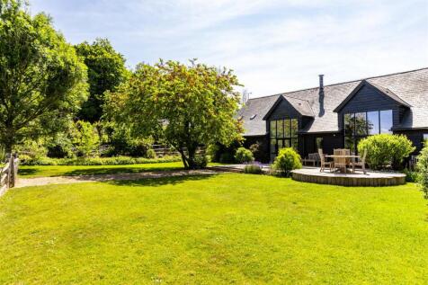 Edes Barn-7.jpg