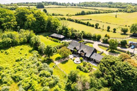 Edes Barn-28.jpg