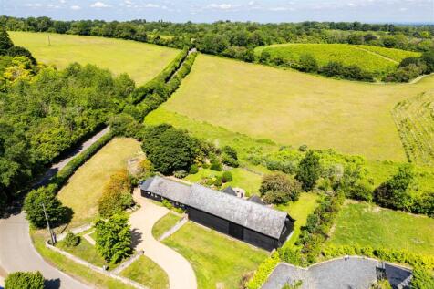 Edes Barn-30.jpg