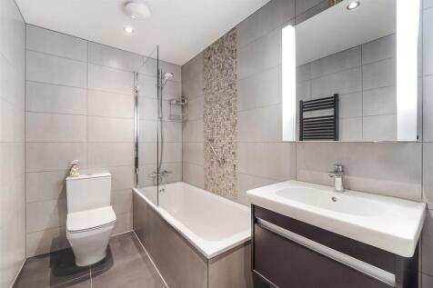 CHEQUERS LANE, CROWN HOUSE, FLAT 5 (27).jpg