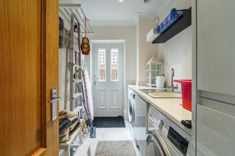 PINE HILL, 9, THORNHILL HOUSE (12).jpg