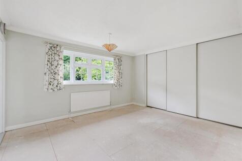 MILSTEAD CLOSE, 4  (21).jpg