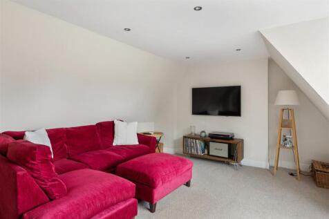 8 Longshaw-3.jpg