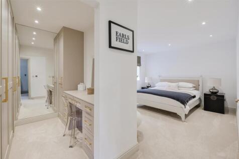 CAVERSHAM CLOSE, 5 (17).jpg