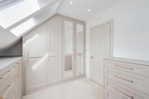CAVERSHAM CLOSE, 5 (20).jpg