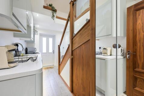 HOYLAND DOWN REVISIT- (3).jpg