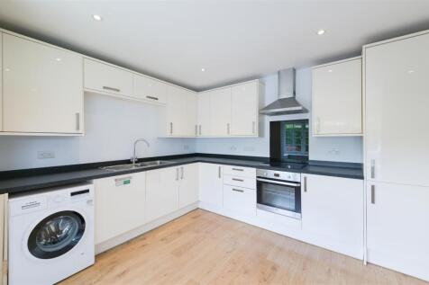 ELMORE ROAD, GLEBE COTTAGE- (8).jpg