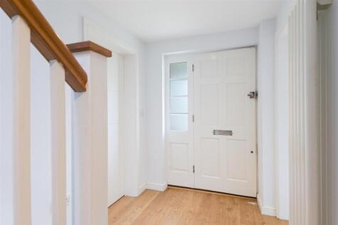 ELMORE ROAD, GLEBE COTTAGE- (10).jpg