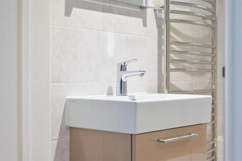 ELMORE ROAD, GLEBE COTTAGE- (12).jpg