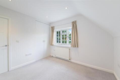 ELMORE ROAD, GLEBE COTTAGE- (2).jpg