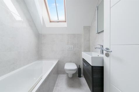 ELMORE ROAD, GLEBE COTTAGE- (3).jpg