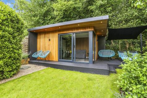 1249733894 - 43 Green Curve, SM7 - 20.jpg