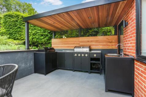 1249733894 - 43 Green Curve, SM7 - 64.jpg