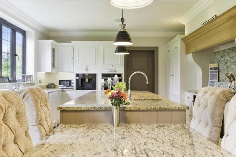 WOODCOTE PARK, 12C- (30).jpg