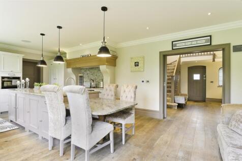 WOODCOTE PARK, 12C- (29).jpg