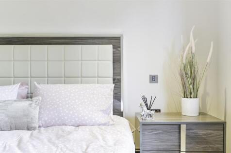 WOODCOTE PARK, 12C- (11).jpg