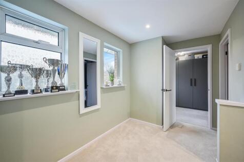 ATROBUS CLOSE, 1- (13).jpg