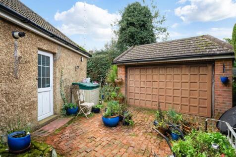 JOSEPHINE CLOSE (27).jpg