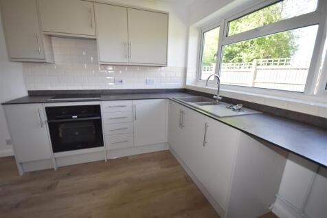 Kitchen units.JPG