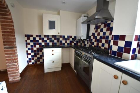 kitchen side view.JPG