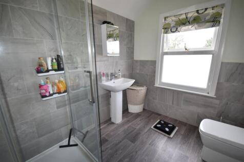 shower room.JPG