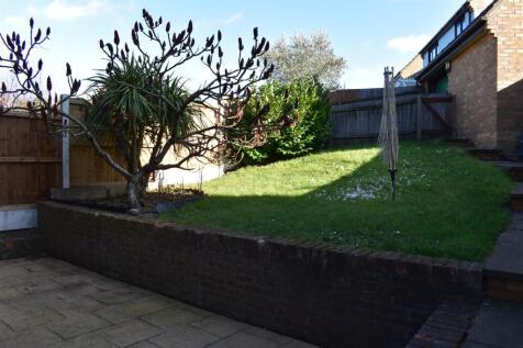 rear garden.JPG