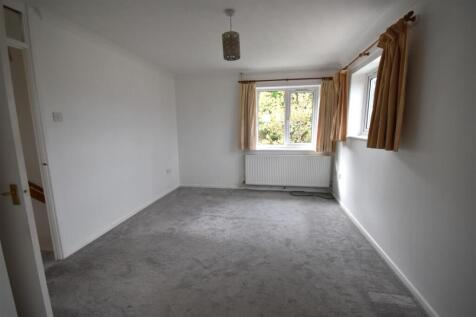 Lounge long view.JPG