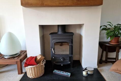 log burner.jpg