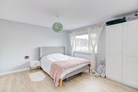 27 glebe way5