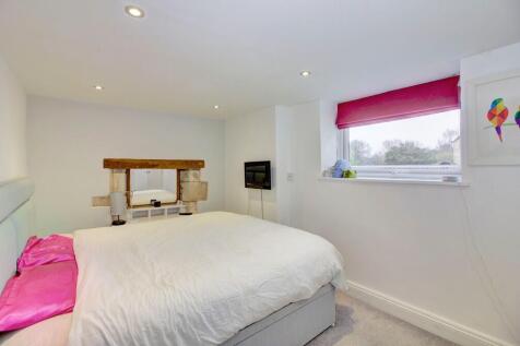 32 westwells8