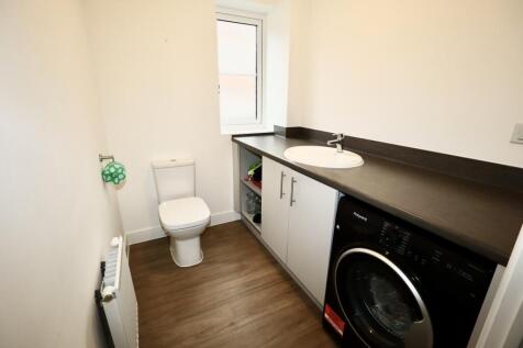 Cloakroom / utility