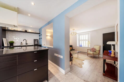 Kitchen diner through to sitting room