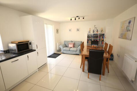 Kitchen through to  dining area