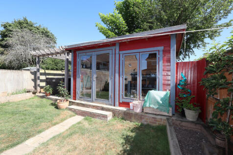 Garden room