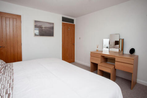 AH Bed 3 3