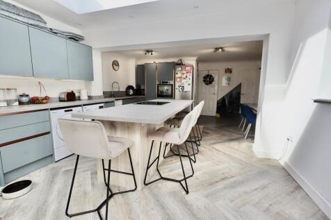 Kitchen diner