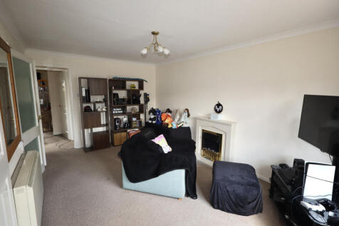 Sitting dining room
