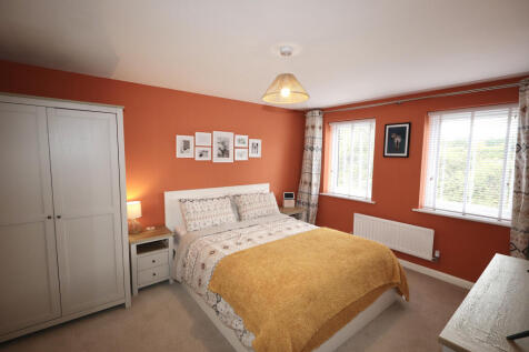 Principle bedroom