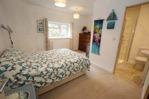 Ground floor bedroom