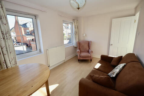 Dressing room/study/ursery