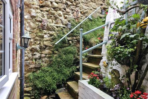 Courtyard Garden