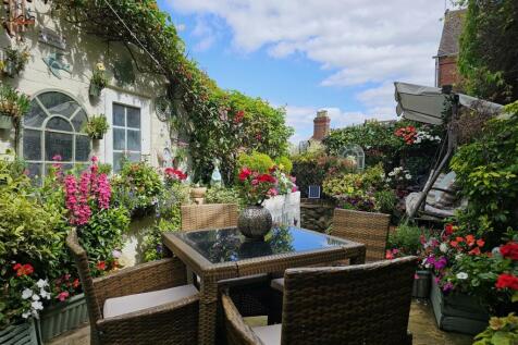 Courtyard Garden