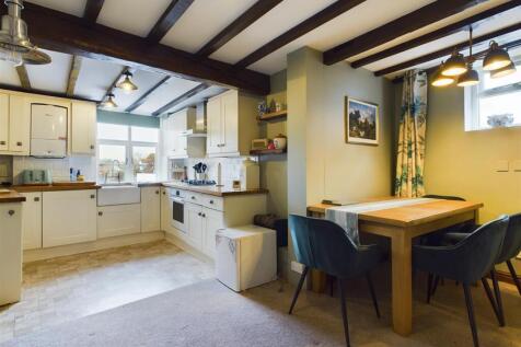 Kitchen / Living area