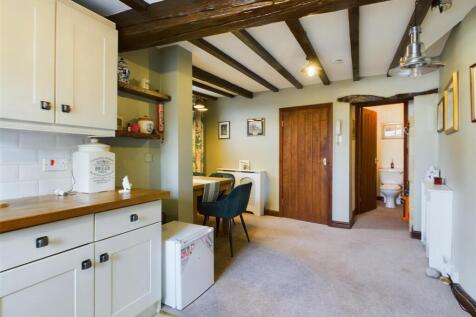 Kitchen / Living area