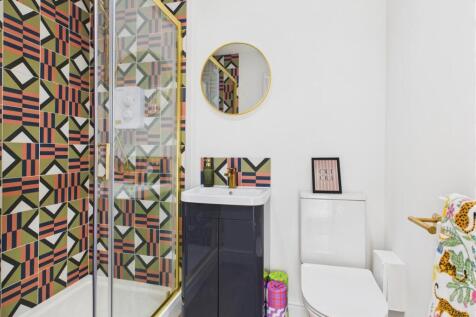 Annex Shower Room