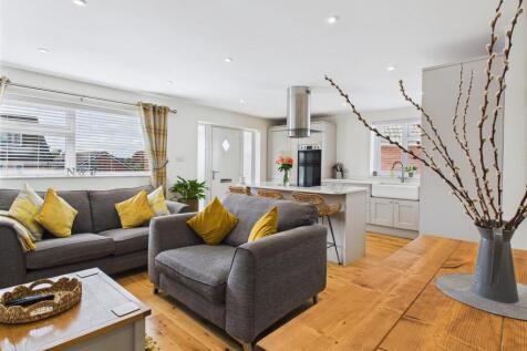 Lounge/kitchen