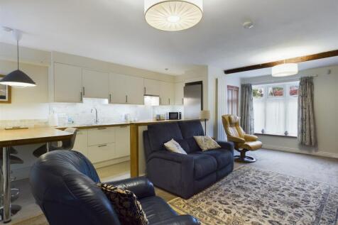 Lounge/Kitchen