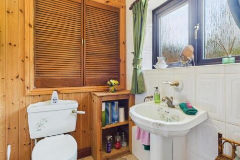 Ground Floor WC