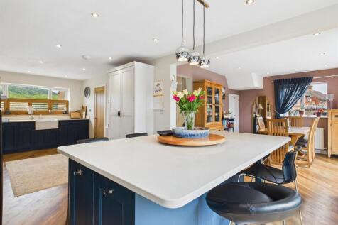 Dining/Breakfast Kitchen