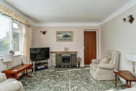 Front Lounge